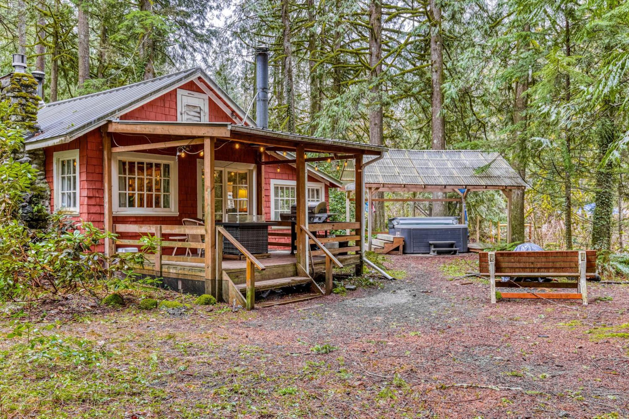 The Cedars Cabin Welches Exteriör bild