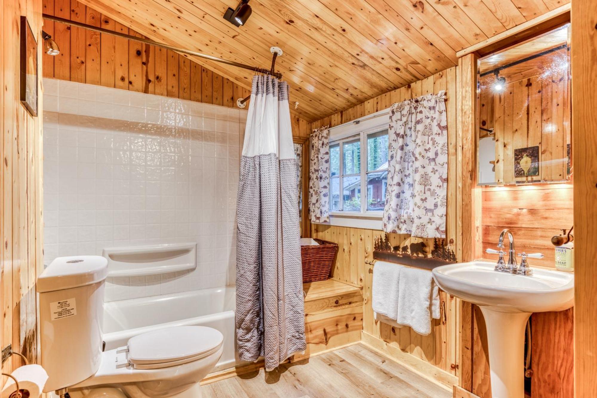 The Cedars Cabin Welches Exteriör bild