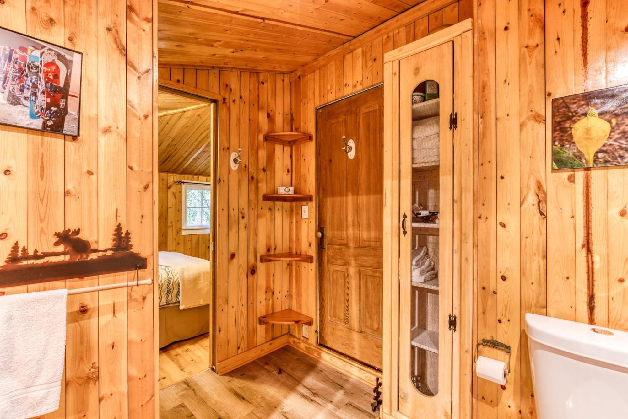 The Cedars Cabin Welches Exteriör bild